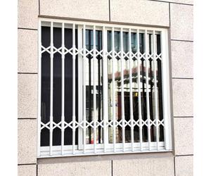 Barre de sécurité réglable blanche pour fenêtre, balustrade, anti-effraction et prévention des chutes, support de porte amélioré (115 x 150 cm) pour la sécurité à la maison
