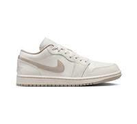 Basket femme Nike Air Jordan 1 Low Blanc 38 Female