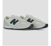 new balance Baskets basses '471' beige / noir, Taille 42,5