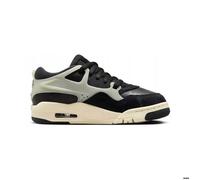 Baskets basses Nike Air Jordan 4 RM Enfant 38