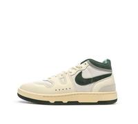 Baskets Blanches/Vertes Homme Nike Attack 42