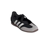 Adidas Baskets basses Barreda Gris/Noir/Blanc Taille 40