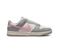 Baskets femme Nike Dunk Low Next Nature Gris 38,5 Female