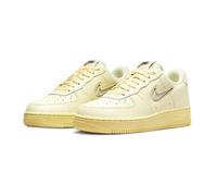 Baskets Nike Air Force 1 '07 LX 37 1/2