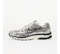 Nike CN0149-001 P-6000 Homme Metallic Silver/Metallic Silver-SAIL EU 43