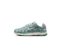 Baskets Nike Wms P-6000 - Turquoise, Blanc