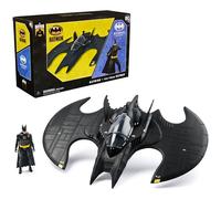 Batman, Coffret Batwing et figurine Batman de 10 centimètres, avec figurine articulée tirée du film Batman : Le Défi de 1992 et Batwing tirée du film Batman de 1989, édition limitée 85e anniversaire, jouets à collectionner pour garçons et filles à partir de 3 ans