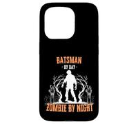 Batsman by Day Zombie by Night Fun Halloween Creepy Cricket Coque pour iPhone 15 Pro