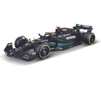 Véhicule Bburago MB AMG W14 E Performance avec casque Hamilton