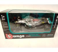 Bburago - 1/43 Racing - 2022 Mercedes-AMG F1 W13 E-Performance #Hamilton - Voiture Miniature pour Enfant-Reproduction à echelle
