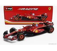 Bburago F1 Formula 1 Ferrari SF-24 (2024) avec casque - SAINZ - Échelle 1:18 - Réplique de voiture de course de collection incroyablement détaillée