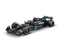 Bburago - Racing - Mercedes AMG W14 E Performance - avec Casque - #44 Hamilton - Voiture de Course Miniature à l'échelle 1:24 - Jouet pour Enfant - à Collectionner dès 14 Ans