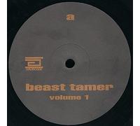 Beast Tamer - Volume 1