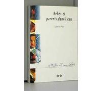 Bébés et parents dans l'eau