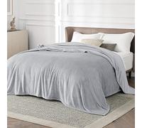 Bedsure Plaid Couverture Polaire Douillette - Plaid Polaire Douce et Chaude 220 x 240 cm, Couverture de Canapé Lit 2 Personnes, Grand Jeté de Canapé en Flanelle, Gris Clair