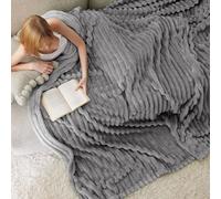 Bedsure Plaid Polaire pour Canapé - Couverture Douce et Chaude en Tissu Peluche, Design à Cordon Grossier, Plaid Moelleux pour Lit et Sofa, XXL 220 x 240 cm, Gris