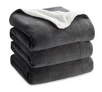 Bedsure Plaid Polaire 220x240 Couverture - Couvre Lit 2 Personnes Anthracite, Jete de Canape Grande Taille, Plaid Canapé Sherpa Doux et Chaude