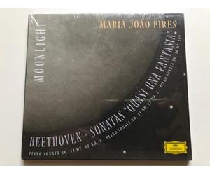 Beethoven, Ludwig van - Moonlight : Sonates pour piano nos 13 & Clair de lune " op. 27 & n°30 op. 109