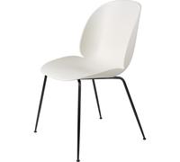 GUBI Chaise Beetle Alabaster white. structure en acier noir