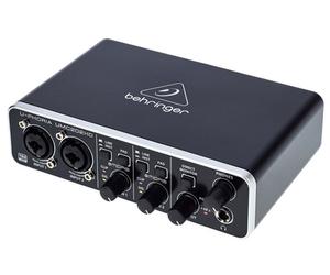 Behringer Behringer U-Phoria UMC202HD