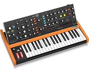 Behringer Poly D Synthétiseur Analogique Polyphonique 4 Voix avec 37 Touches, 4 Vco, Filtre Ladder Classique, Lfo, Chorus Stéréo Bbd, Distorsion, Séquenceur 32 Pas et Arpégiateur