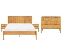 Beliani Ensemble de Chambre Scandinave en Bois de Pin Lit 140 x 200 cm 2 Tables de Chevet et Commode à 6 Tiroirs Marron Clair Ambazac
