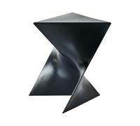 Beliani Table d'Appoint en Plastique Triangulaire Forme Géométrique Noire Pecos