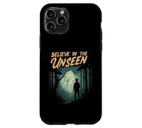 Believe in The Unseen Paranormal Forest Creature Coque pour iPhone 11 Pro