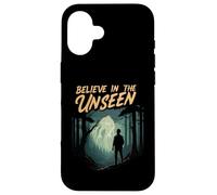 Believe in The Unseen Paranormal Forest Creature Coque pour iPhone 16