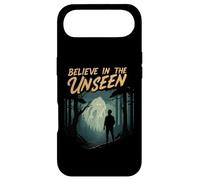 Believe in The Unseen Paranormal Forest Creature Coque pour iPhone Air