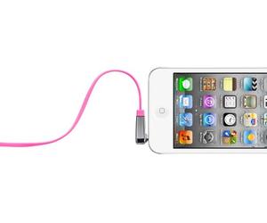 Belkin - Câble auxiliare audio 3.5mm M/M plat et coudé - 90 cm - Rose