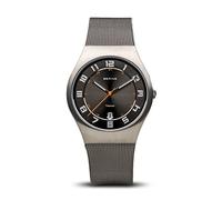 BERING Hommes Analogique Quartz Classic Collection Montre avec Bracelet en Acier Inoxydable & Verre Saphir