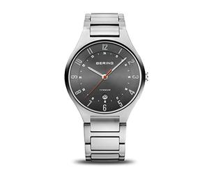 BERING Men's Quartz Watch | 39mm Case | Wristwatch with Titanium Case | Titanium Collection | 11739 | 15139