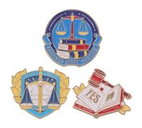 BESPORTBLE Lot de 3 broches sur le thème du droit - Balance de la justice, maillet, livre de droit - Broches en métal - Style kawaii - Bijoux de tribunal pour étudiants et professeurs de
