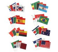 BESTonZON Lot de 32 drapeaux nationaux portatifs - Petit drapeau du monde sur bâton - Bannières agitant le pays pour le sport, les encouragements internationaux, les défilés, les festivals, les
