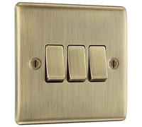 BG Electrical NAB43 Interrupteur mural triple 2 voies, profil surélevé et fin, bords arrondis, Nexus métal, laiton antique, 20 A, 16 AX, NAB43