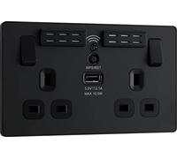 BG Electrical PCDMB22UWRB Prise murale à double interrupteur avec port de charge USB de type A et rallonge Wi-Fi, noir mat, 13 A, PCDMB22UWRB