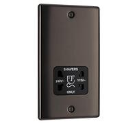 BG NBS20B Prise multitension 115/240 V en acier brossé schwarz nickel