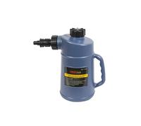 bidon de remplissage et mise a niveau des batteries -