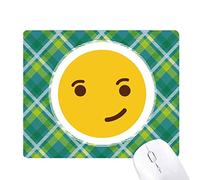 bien sûr le bavardage en ligne jaune smiley illustration schéma mignon, adorable réseaux verte grille pixel tapis de souris