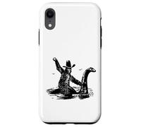 Bigfoot Cowboy Riding on Nessie - Sasquatch Loch Ness Monster Coque pour iPhone XR