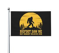 Bigfoot M'A Vu, Mais Personne Ne Le Croit. Drapeaux De Jardin Colorée Drapeaux Décoratif Durable Drapeau De Jardin Décoration Pour Porche Intérieure Pelouse 90X152Cm