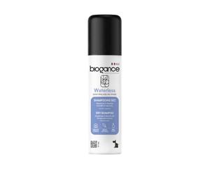 BIOGANCE - Shampooing Sec Waterless - 150 ML - Produit d'hygiène pour Chien - A Base d'un Complexe Naturel de poudres végétales - Convient à Toutes Races de Chiens - Made in France