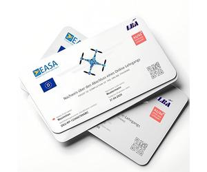 Bl4ckPrint - Permis de conduire de drone personnalisé selon les exigences LBA - Certificat de compétence UE A1/A3 et A2 en format carte de crédit avec code QR personnalisé sur carte en plastique PVC