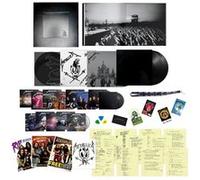 Black Album – Coffret Super Deluxe 14 CD + 6 LP + 5 DVD – Tirage limité – Universal Music Group