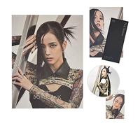 BLACKPINK - [BORN PINK] (DIGIPACK - JISOO Ver.) CD + Booklet + Selfie Photocard + Accordion Lyrics Paper + Folded Poster + 2 Pin Button Badges + 5 Extra Photocards