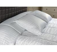 blanrêve Lot de 2 Elégance en Satin rayé-Esthétique et Moelleux-60x60 cm-Fabrication Francaise Oreillers, Microfiber, Blanc, 60X60