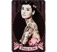 Blechschilder Plaque décorative Audrey Hepburn Pretty in Ink Tatouage peint Personnalités célèbres Celebrities Plaque en métal Plaque de porte vintage Cadeau d'anniversaire ou de Noël 20 x 30 cm