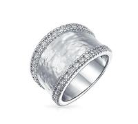 Bling Jewelry Bague À Large Bande En Laiton Plaqué Argent Avec Finition Mate Martelée Brossée Déclaration De Mode À Accent CZ De Style Moderne Personnalisé Pour Les Femmes Personnalisable