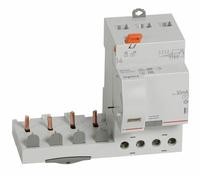 Bloc différentiel adaptable à vis DX³ pour disjoncteur 1 module par pôle 4P 400 V type AC 63 A 30 mA LEGRAND 410500